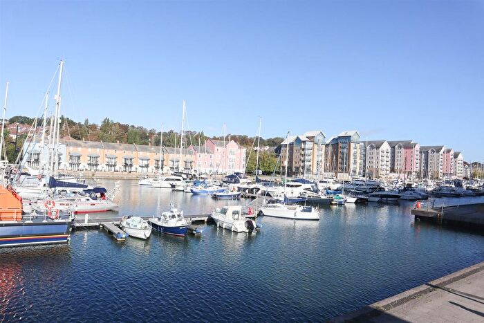 2 Bedroom Flat To Rent In The Anchorage, Portishead, Bristol, BS20