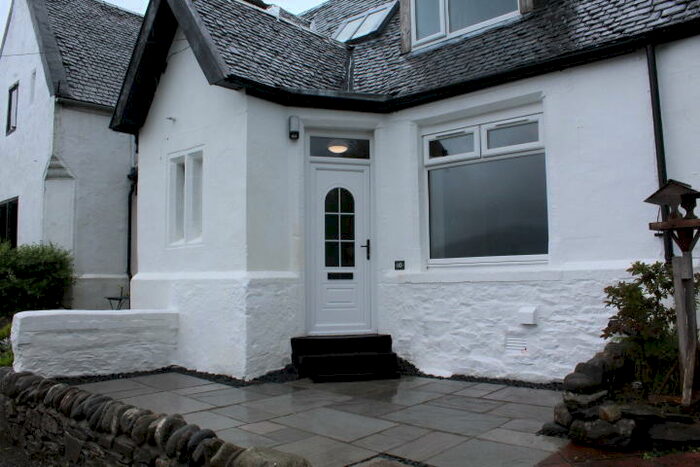 2 Bedroom Terraced House To Rent In Hamlet Hill, Cove, G84