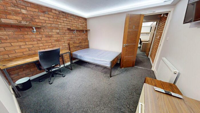 5 Bedroom House To Rent In Exeter Road, Selly Oak, Birmingham, B29