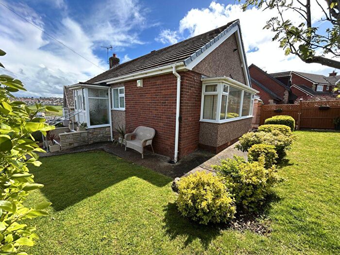 2 Bedroom Detached Bungalow For Sale In Fairfield Close, Penrhyn Bay, LL30