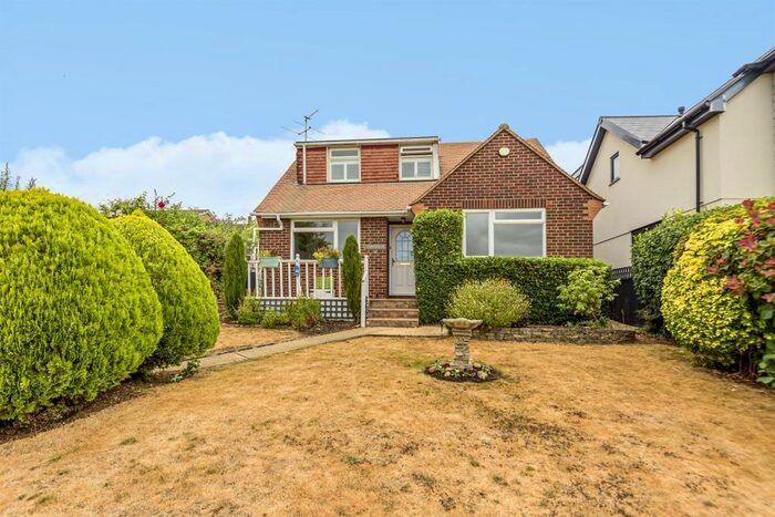 3 Bedroom House To Rent In Hillside Road, Marlow, SL7