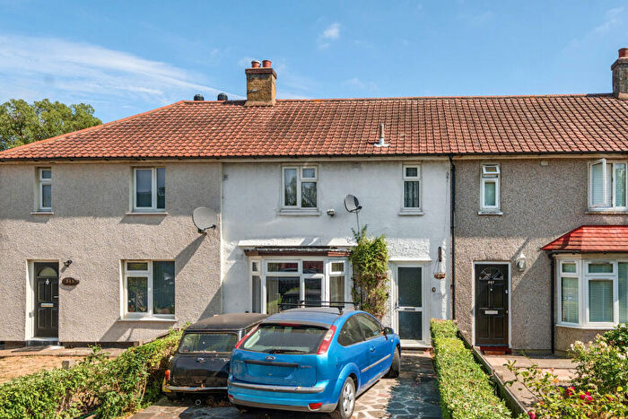 3 Bedroom Terraced House For Sale In Rochester Way, London, SE9