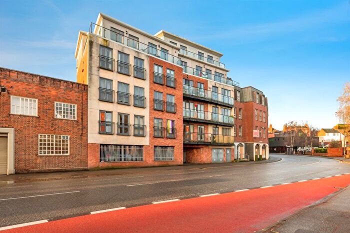 1 Bedroom Flat For Sale In Sansome Street, Worcester, WR1