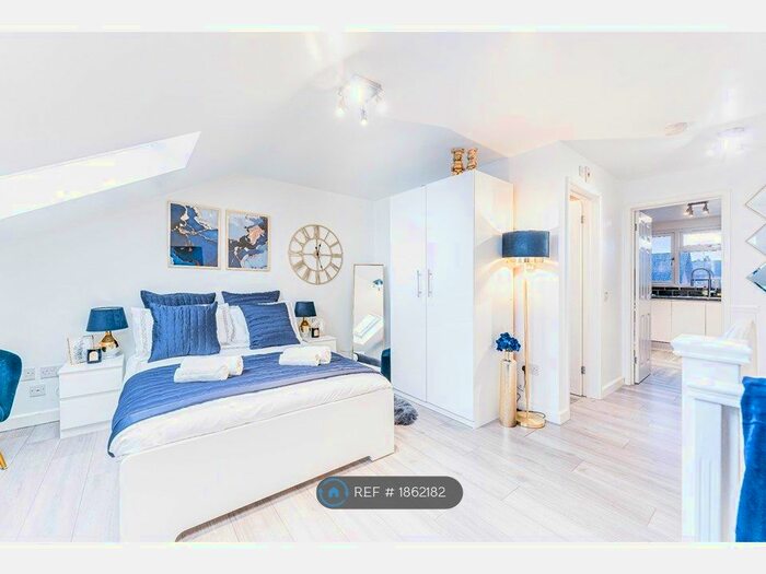 Studio To Rent In Queensland Avenue, Coventry, CV5