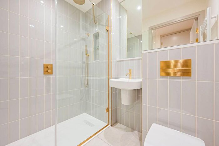 Studio To Rent In The Eades, Selborne Road, Walthamstow, E17