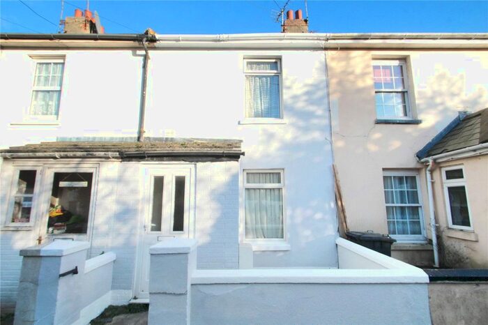 2 Bedroom Terraced House To Rent In Beaconsfield Road, Wick, Littlehampton, West Sussex, BN17