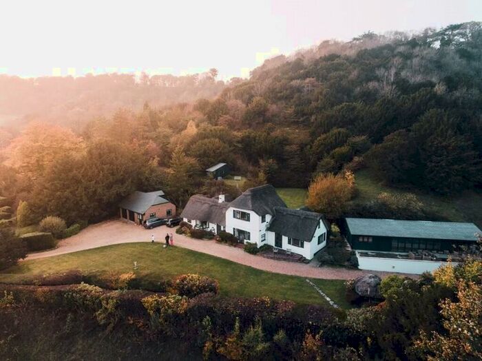 4 Bedroom Detached House For Sale In The Coombe, Betchworth, Surrey, RH3