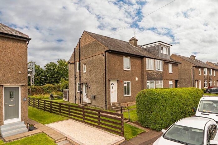 2 Bedroom Flat For Sale In Broombank Terrace, Edinburgh, EH12