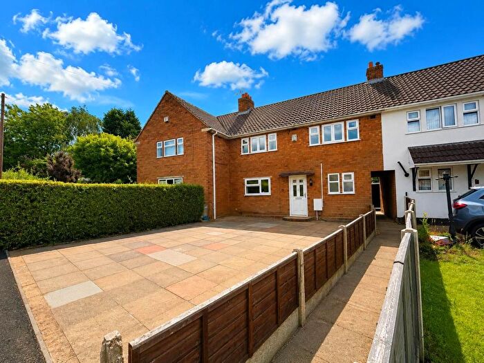 5 Bedroom Terraced House To Rent In Grange Crescent, Walsall, WS4