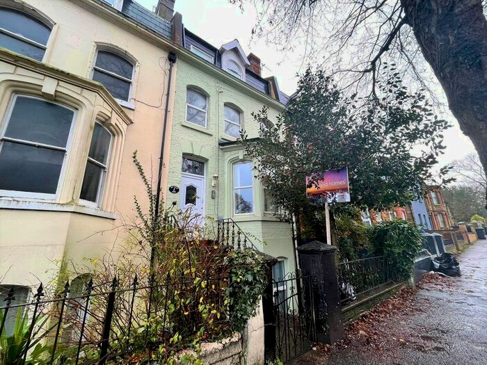 2 Bedroom Flat To Rent In Grange Road, Ramsgate, CT11