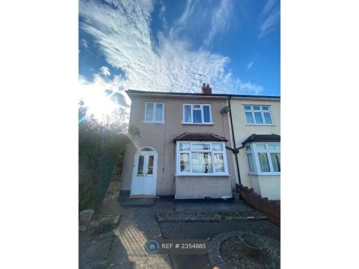 4 Bedroom Terraced House To Rent In Stanley Crescent, Bristol, BS34