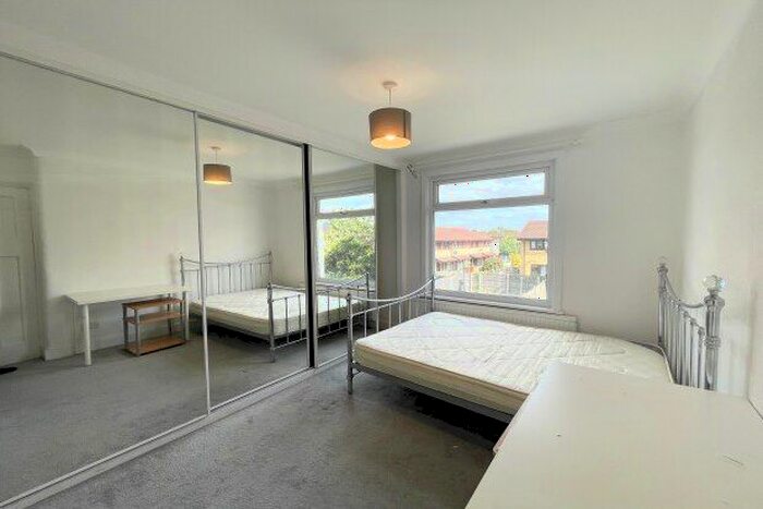 4 Bedroom Property To Rent In Wilmington Gardens, Barking, IG11