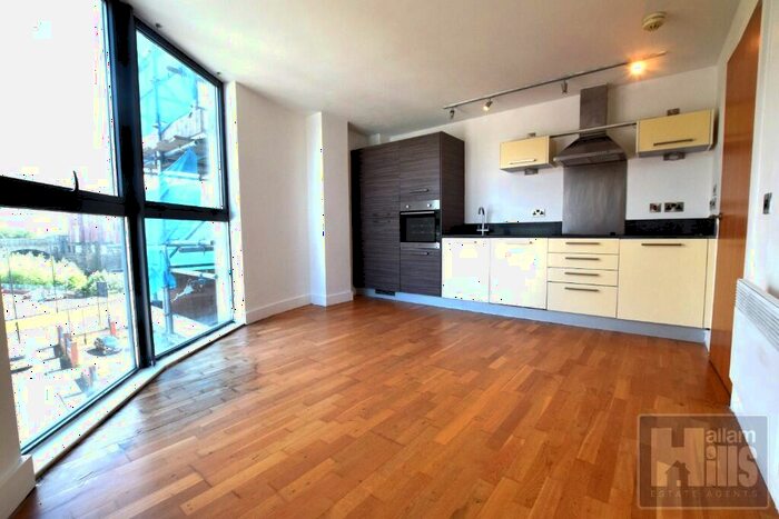 2 Bedroom Apartment To Rent In North Bank, Sheffield, S3