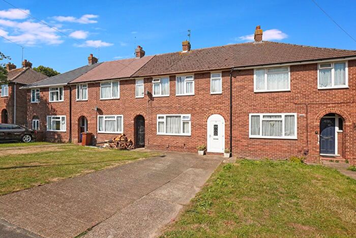 3 Bedroom Terraced House For Sale In Bloors Lane, Rainham, ME8