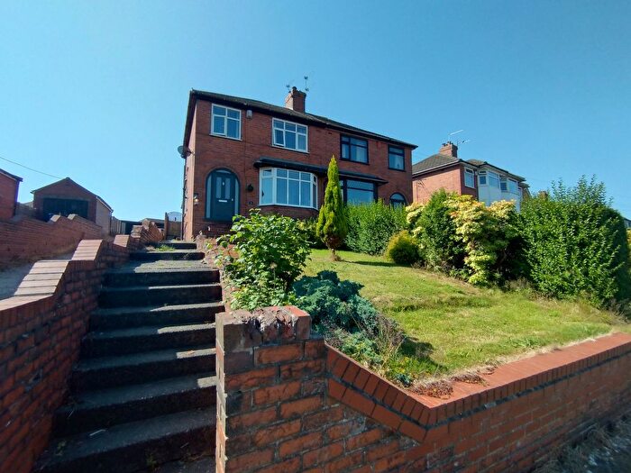 3 Bedroom Semi-Detached House For Sale In Pennyfields Road, Newchapel, Stoke-On-Trent, ST7