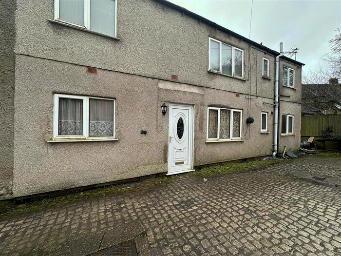 1 Bedroom Flat To Rent In Derby Road, Marehay, Ripley, DE5