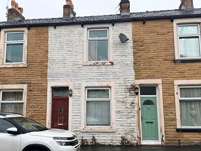 3 Bedroom Terraced House For Sale In Prescott Street, Burnley, BB10
