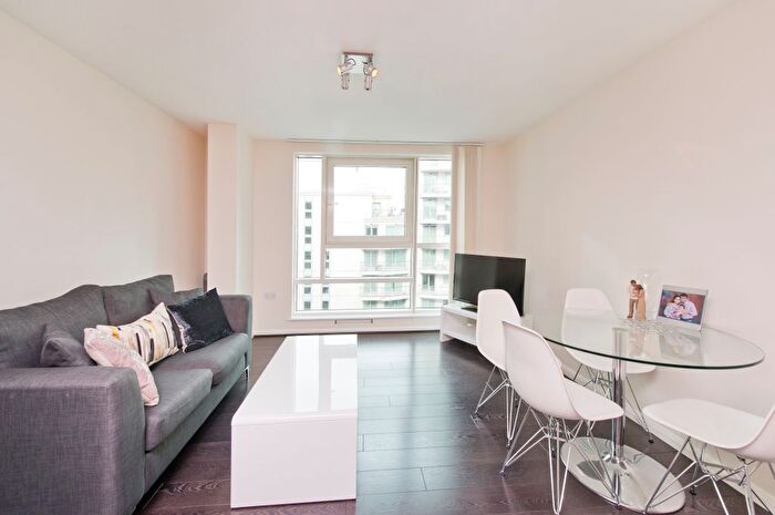 1 Bedroom Flat To Rent In Aquarius House, St. George Wharf, Vauxhall, London, SW8