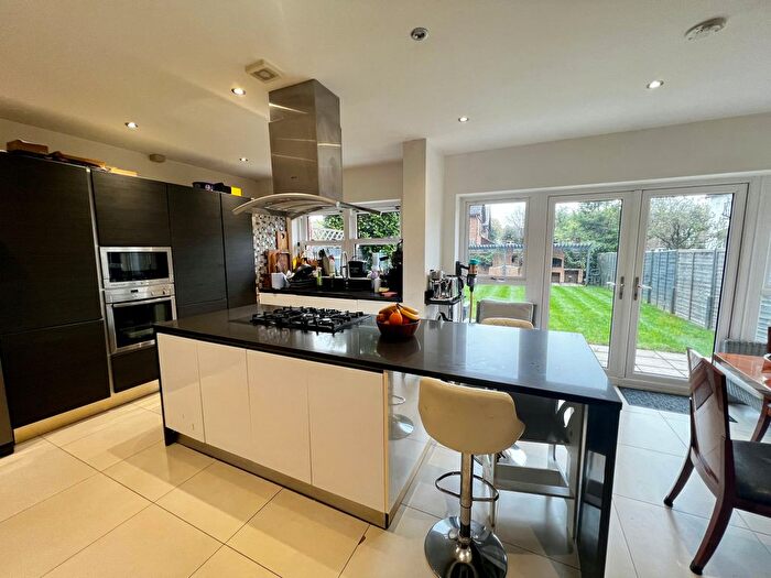 5 Bedroom Semi-Detached House To Rent In Cornwall Road, Cheam, Sutton, Surrey, SM2