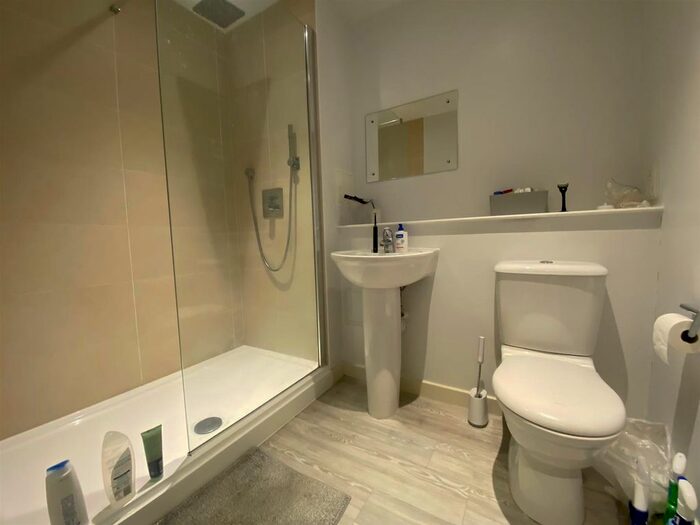 1 Bedroom Flat To Rent In Pound Lane, York, YO1