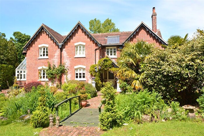 4 Bedroom Detached House For Sale In South Drive, Ossemsley, New Milton, Hampshire, BH25