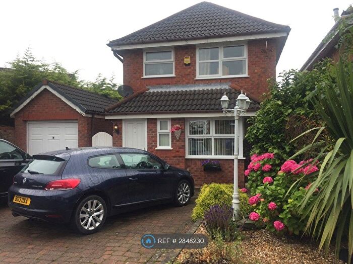 3 Bedroom Detached House To Rent In Templegate Close, Wigan, WN6