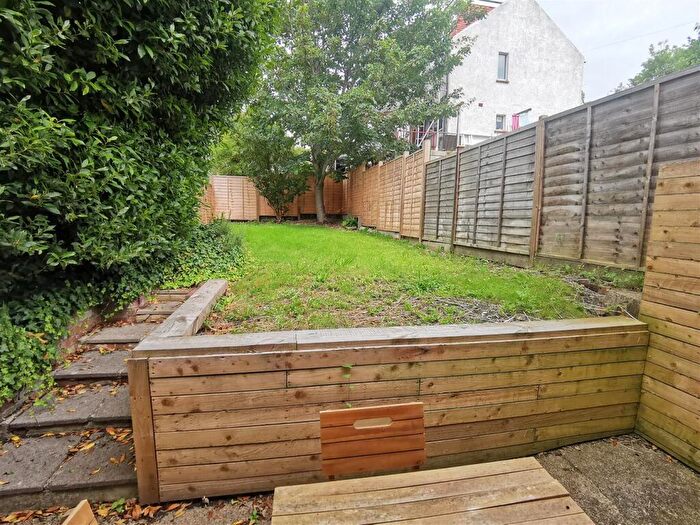 4 Bedroom Detached House To Rent In Coombe Road, Brighton, BN2