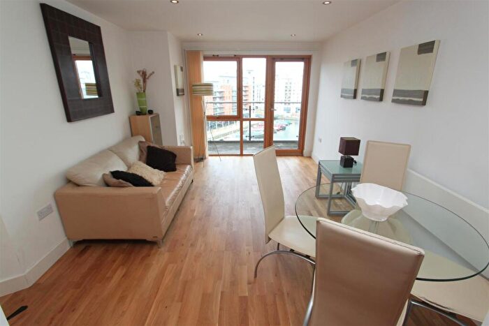 2 Bedroom Flat To Rent In McClure House, Leeds Dock, LS10