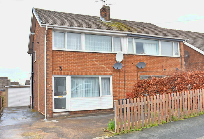 3 Bedroom Semi-Detached House To Rent In Coppice Way, Harrogate, HG1