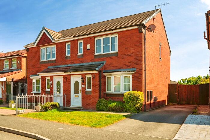 3 Bedroom Semi-Detached House For Sale In Coleridge Drive, Wirral, CH62