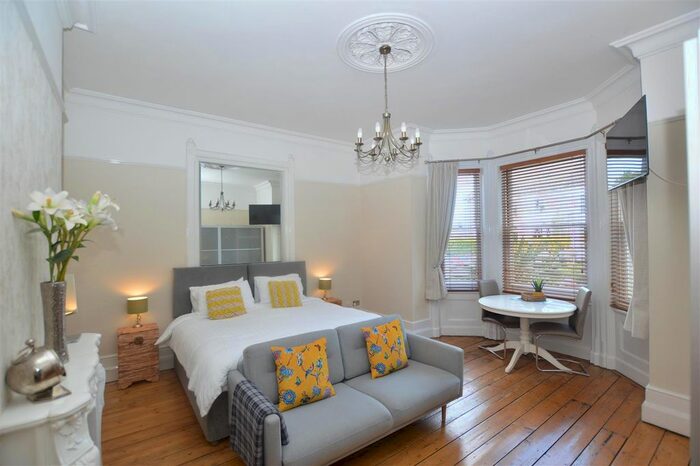 1 Bedroom Flat To Rent In Earlham Road, Norwich, NR2