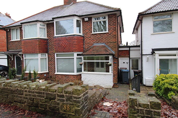 3 Bedroom Semi-Detached House To Rent In Wolverhampton Road South, Quinton, B32