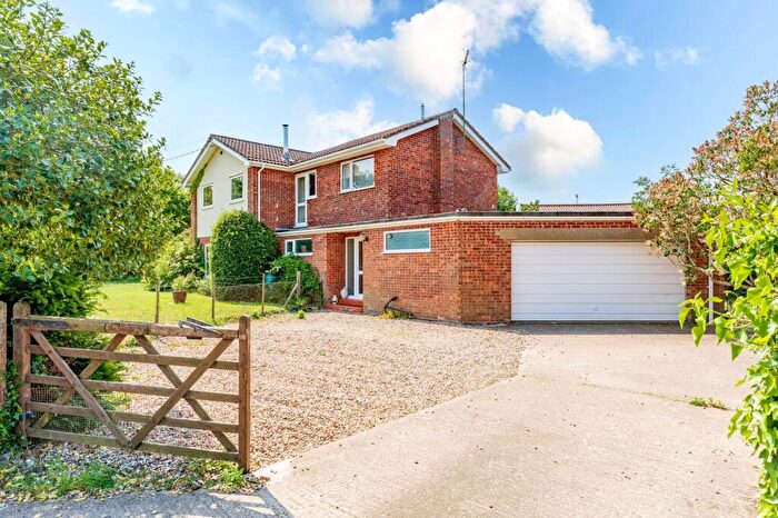 4 Bedroom Detached House For Sale In The Street, Thorndon, IP23
