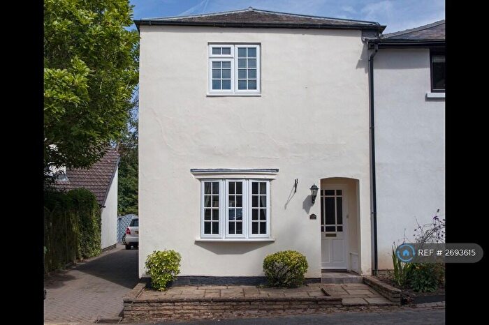 3 Bedroom Semi Detached House To Rent In Clarendon Crescent, Leamington Spa, CV32