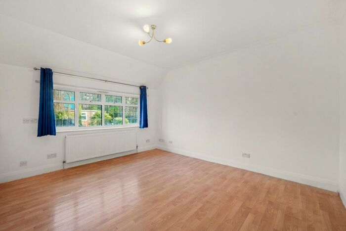 3 Bedroom Flat To Rent In Oakington Manor Drive, Wembley, Greater London, HA9