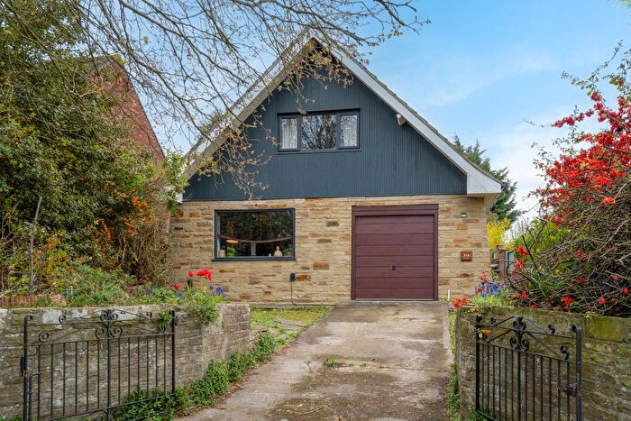 3 Bedroom Detached House For Sale In Askham Lane, York, YO24