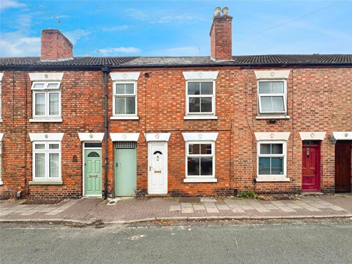3 Bedroom Terraced House For Sale In School Street, Loughborough, Leicestershire, LE11