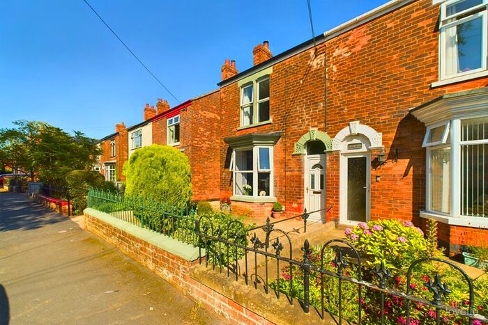 2 Bedroom Semi-Detached House For Sale In Carr Road, Ulceby, North Lincolnshire, DN39