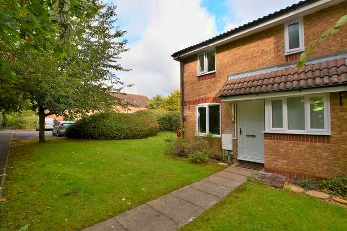 1 Bedroom Terraced House To Rent In Maplin Park, Langley, Slough, SL3