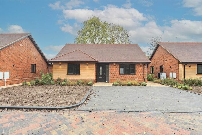 3 Bedroom Detached Bungalow For Sale In Hatching Green, Harpenden, AL5