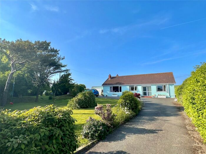 3 Bedroom Bungalow For Sale In Ferwig, Aberteifi, SA43