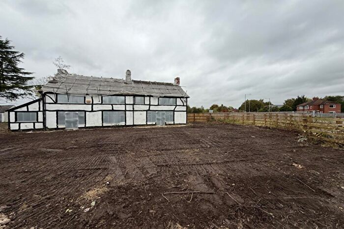 6 Bedroom Detached House For Sale In Keepers Cottage, Walnut Tree Farm, Chester Road, Woodford, SK7