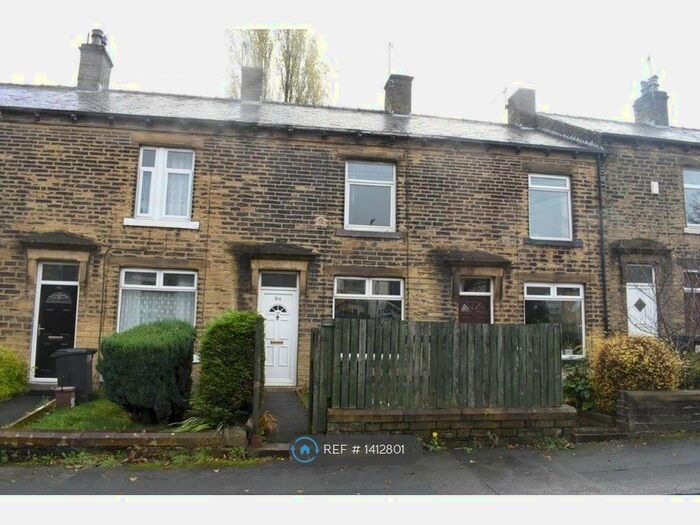 2 Bedroom Terraced House To Rent In Shay Lane, Halifax, HX3