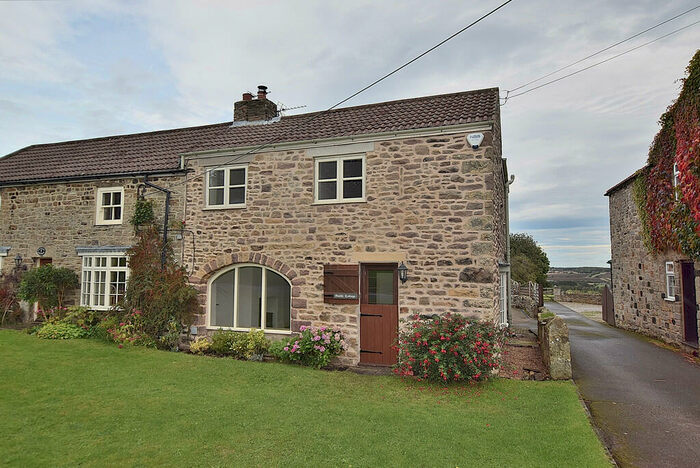 3 Bedroom Cottage To Rent In Whashton, DL11
