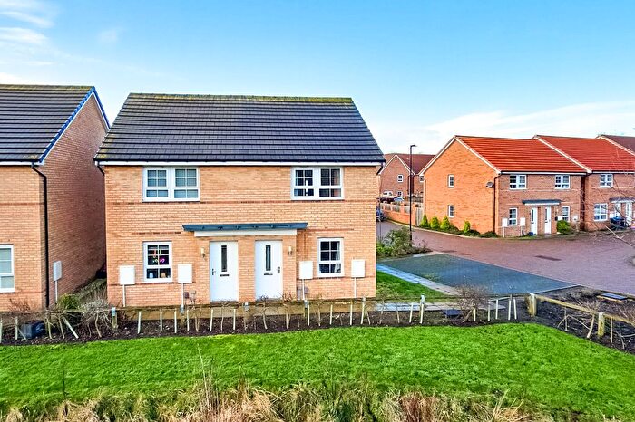 2 Bedroom Semi Detached House For Sale In Beckside Close, Harrogate, HG1