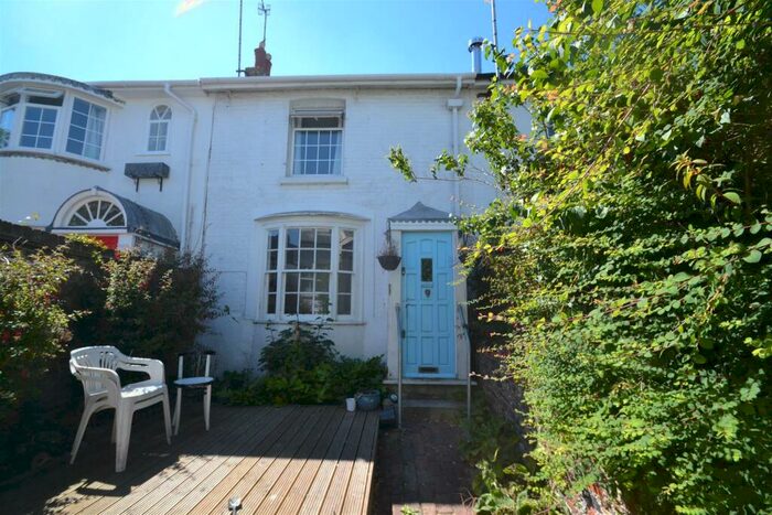 2 Bedroom Terraced House To Rent In Crown Gardens, Brighton, BN1