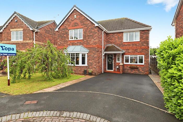 4 Bedroom Detached House For Sale In Fiddlers Drive, Armthorpe, Doncaster, DN3
