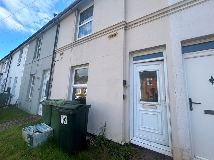 4 Bedroom Property To Rent In Beaver Road, Ashford, TN23