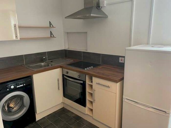 1 Bedroom Flat To Rent In Regent Street Hinckley, LE10