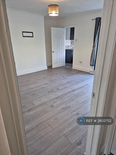 3 Bedroom Semi-Detached House To Rent In Lumley St, Sunderland, SR4